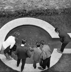 Magyarország, budai Vár, Budapest I., a Budavári Palota (korábban Királyi Palota) nyugati zárt udvara., 1967, Szalay Zoltán, Budapest, szökőkút, madártávlat, Fortepan #198397