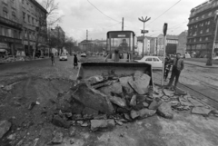 Magyarország, Budapest VIII.,Budapest V.,Budapest IX., Kálvin tér az aluljáró építése idején, háttérben a Magyar Nemzeti Múzeum., 1974, Szalay Zoltán, Budapest, Fortepan #199014