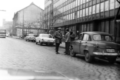 Hungary, Budapest II., Margit körút (Mártírok útja) 85-87., közúti ellenőrzés a Kohó- és Gépipari Minisztérium előtt., 1972, Szalay Zoltán, Budapest, Fortepan #199045