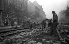 Magyarország, Budapest VII., Erzsébet (Lenin) körút a Dohány utca felől a Wesselényi utca felé nézve., 1956, Bauer Sándor, Budapest, sínpálya, nagykockakő, Fortepan #199494