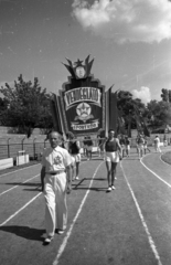 Hungary, People's Park, Budapest X., Építők pálya., 1955, Bauer Sándor, Budapest, march, sportsperson, Fortepan #199532