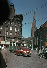 Lengyelország, Poznań, ulica Grudnia az ulica Fredry felé nézve, háttérben a Szent Megváltó-templom., 1959, Bernhardt, színes, villamos, Fortepan #199752