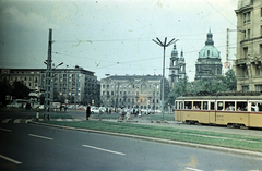 Hungary, Budapest V., Károly (Tanács) körút az Erzsébet (Engels) tér felé nézve, jobbra háttérben a Bazilika., 1969, Dobszay Zsófia, colorful, Budapest, Fortepan #200292