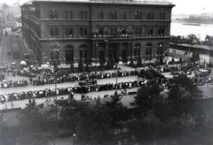 Magyarország, Budapest V.,Budapest IX.,Budapest XI., Fővám tér, szemben a Fővámpalota (Ybl Miklós, 1874.), ma Corvinus Egyetem., 1934, Gara Andor, Budapest, Fortepan #201199