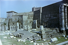 Italy, Rome, Augustus fóruma., 1960, Gergely György, ancient culture, ruins, Roman Empire, pillar, colorful, Fortepan #201330