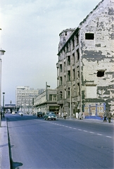 Germany, Berlin, Kelet-Berlin, Rathausstrasse, háttérben keresztben a Stadtbahn viaduktja húzódik, mögötte az Alexanderhaus látható., 1960, Gergely György, colorful, GDR, East-Berlin, Fortepan #201338