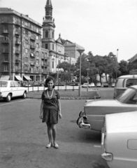 Hungary, Budapest V., a felvétel a Hotel Duna Intercontinental parkolójában készült. A háttérben az ortodox székesegyház és a Petőfi tér., 1974, Gömöri család, Budapest, Fortepan #201377