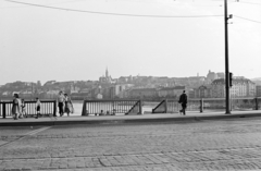 Hungary, Budapest II.,Budapest I., Margit híd, háttérben a Bem rakpart és a budai Vár., 1961, Handa család, Budapest, Fortepan #201504