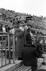 Hungary, Népstadion, Budapest XIV., Ferencváros - Vasas bajnoki labdarúgó-mérkőzés., 1961, Handa család, Budapest, Fortepan #201614