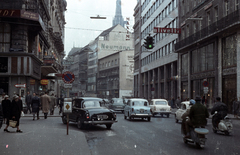 Ausztria, Bécs, Kärntner Strasse - Marco-d'Aviano-Gasse sarok., 1962, Jakab Antal, színes, Fortepan #201720