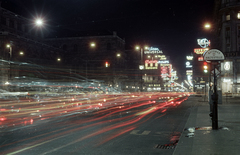 Ausztria, Bécs, Kärntner Strasse, balra az Opera, jobbra a Kärntner Ring torkolata., 1962, Jakab Antal, színes, Fortepan #201832