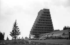 Slovakia, High Tatras, Štrbské pleso, Panorama Hotel., 1972, Jakab Antal, Czechoslovakia, Fortepan #202064