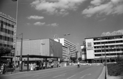 Németország, Frankfurt am Main, a Zeil a Kurt-Schumacher-Strasse kereszteződésénél., 1973, Jakab Antal, Fortepan #202221