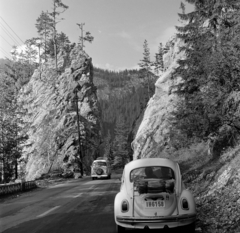 Romania,Transylvania, Bicaz Canyon, 1972, Faragó László, Volkswagen-brand, Volkswagen Beetle, Fortepan #202364