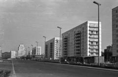 Germany, Berlin, Kelet-Berlin, Karl-Marx-Allee a Strausberger Platz felé nézve., 1962, Faragó László, GDR, East-Berlin, Fortepan #202479