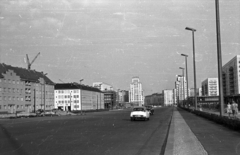 Germany, Berlin, Kelet-Berlin, Karl-Marx-Allee a Strausberger Platz felé nézve., 1962, Faragó László, GDR, East-Berlin, Fortepan #202482