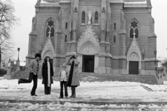 Magyarország, Kőszeg, Fő (Köztársaság) tér, Jézus Szíve-templom., 1978, Rubinstein Sándor, Fortepan #202834