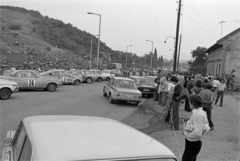 Hungary, Óbuda, Budapest III., a Bécsi út a Csillaghegyi út torkolatánál lévő Shell kút közelében. A felvétel a 15. Taurus Rallye rajtja idején készült., 1976, Rubinstein Sándor, Budapest, Fortepan #202846