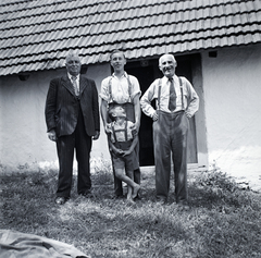 1938, Kurutz Márton, tie, family, tableau, men, boys, kid, suit, suspenders, teenager, photo aspect ratio: square, Fortepan #203729