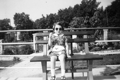 1947, Fortepan, street furniture, kid, girl, shades, Fortepan #20413