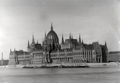 Magyarország, Budapest V., a Parlament a Dunáról nézve., 1910, Plohn József, országház, Budapest, Fortepan #204262