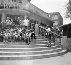 Hungary, Debrecen, Simonyi út (Gorkij fasor) - Nagyerdei (Sztálin) körút sarok., 1961, Somlói Miklós dr., Fortepan #204347