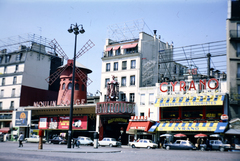 Franciaország, Párizs, Boulevard de Clichy, Moulin Rouge mulató., 1968, Szilágyi Zsófia, Citroen DS, Fortepan #204601