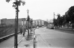 Hungary, Budapest XI., Villányi út a Fadrusz utcánál, balra a Sport (később Flamenco) szálló épülete., 1965, Beyer Norbert, street view, genre painting, tram, lamp post, Ganz UV tramway, Budapest, Fortepan #20503