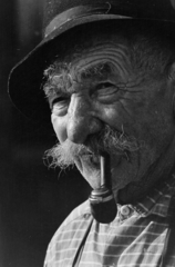 1969, Kereki Sándor, portrait, pipe, Fortepan #205768