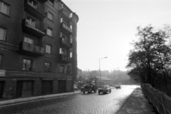 Magyarország, Budapest I., előtérben balra a Győző utca 5-ös számú ház a Pálya utca sarkán., 1977, Kereki Sándor, Budapest, utcakép, söröző, Fortepan #205946