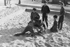 Hungary, Budapest VII., Klauzál tér., 1969, Kereki Sándor, wrestling, Budapest, boys, Fortepan #206261