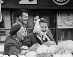 1972, Kereki Sándor, seller, headscarf, beret, fun, Fortepan #206439