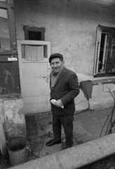 Hungary, Budapest IX., Mihálkovics utca, Mihálkovics-telep., 1976, Kereki Sándor, Budapest, man, Fortepan #206545