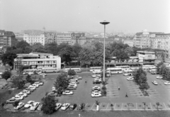 Magyarország, Budapest V., az Erzsébet (Engels) téri parkoló és VOLÁNBUSZ pályaudvar a Bajcsy-Zsilinszky út felől nézve., 1975, FŐFOTÓ, Budapest, parkoló, Fortepan #206696