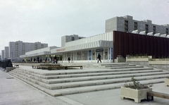 Magyarország, Budapest X., Kőbánya Újhegyi lakótelep. Újhegyi sétány., 1977, FŐFOTÓ, színes, Budapest, Fortepan #207093