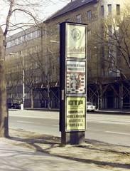 Magyarország, Budapest XI., Fehérvári út, a túloldalon a 44. és 46-os számú házak., 1977, FŐFOTÓ, színes, Budapest, Fortepan #207132