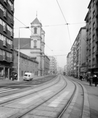 Hungary, Budapest II., Margit körút (Mártírok útja), balra az Országúti ferences templom., 1978, FŐFOTÓ, Budapest, Fortepan #207276