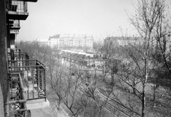 Hungary, Budapest XIII., Lehel (Élmunkás) tér, középen a piac, egy Váci úti házból nézve., 1968, Fortepan, picture, Budapest, rails, Fortepan #20730