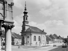 Hungary, Budapest I., Bécsi kapu tér, szemben a Budavári Evangélikus templom és a Kazinczy emlékkút (Pásztor János, 1936.). Jobbra a Fortuna utca., 1969, FŐFOTÓ, Budapest, Fortepan #207465