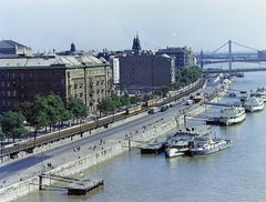 Magyarország, Budapest V., kilátás a Széchenyi Lánchíd pesti pillérjéről a Dunakorzó, a pesti alsó rakpart és az Erzsébet híd felé., 1967, FŐFOTÓ, színes, Budapest, Fortepan #207577