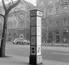 Magyarország, Budapest VIII., József körút, szemben a Bérkocsis utca torkolata., 1968, FŐFOTÓ, Budapest, filmplakát, Fortepan #207789