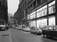 Hungary, Budapest V., Ferenciek tere (Felszabadulás tér), szemben a Kígyó utca., 1969, FŐFOTÓ, Volkswagen-brand, Budapest, street view, automobile, Fortepan #208215