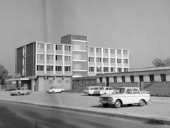 Hungary, Hajdúszoboszló, József Attila utca 5-7., Hotel Délibáb., 1969, FŐFOTÓ, Opel-brand, Volkswagen-brand, Fortepan #208364