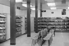 1969, FŐFOTÓ, shoe store, Fortepan #208383