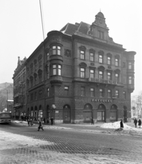 Hungary, Budapest VIII., Baross tér 4-5., jobbra a Fiumei (Mező Imre) út., 1969, FŐFOTÓ, Budapest, Fortepan #208560