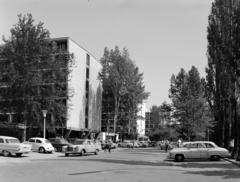 Magyarország,Balaton, Siófok, Petőfi sétány, szállodasor, balra a Hotel Balaton., 1967, FŐFOTÓ, Fortepan #209093