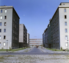 Magyarország, Budapest XI., Hamzsabégi út, szemben az Erőmű utca és a Baranyai utcai iskola., 1962, FŐFOTÓ, Budapest, színes, Fortepan #209179