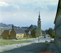 Magyarország, Tabán, Budapest I., Váralja utca, balra a Virág Benedek ház, szemben az Alexandriai Szent Katalin-templom, jobbra a Szarvas ház., 1962, FŐFOTÓ, Budapest, Fortepan #209186