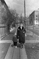 Magyarország, Budapest XI., Dávid Ferenc utca, a Villányi út felé nézve., 1960, Belházy Miklós, Budapest, kézenfogva, Fortepan #209986