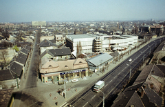 Magyarország, Budapest IV., kilátás az Árpád útra, szemben a 114-12. szám alatt az épülő Újpesti Gyógyfürdő és Uszoda. Bal oldalon a Rózsa utca, távolabb az SZTK., 1974, Fürdőigazgatóság, Budapest, Fortepan #210350